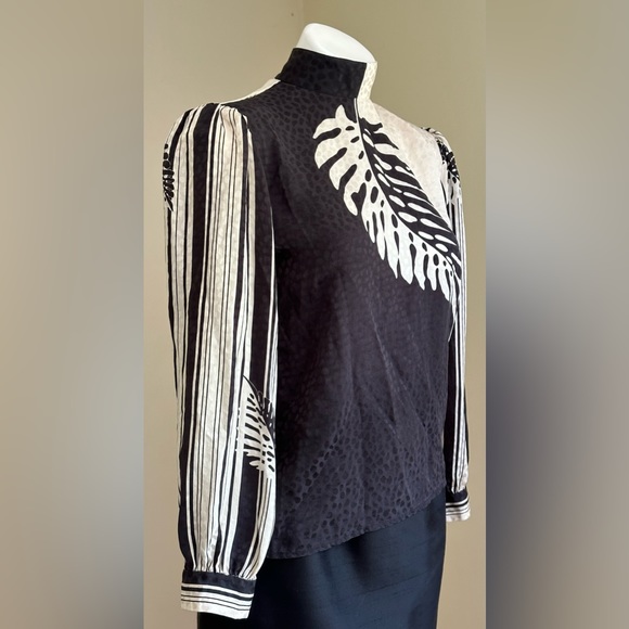 Lloyd Williams Delicate Vintage Black White Leaf Print 100% Silk Top Blouse SZ 4 - Picture 4 of 15